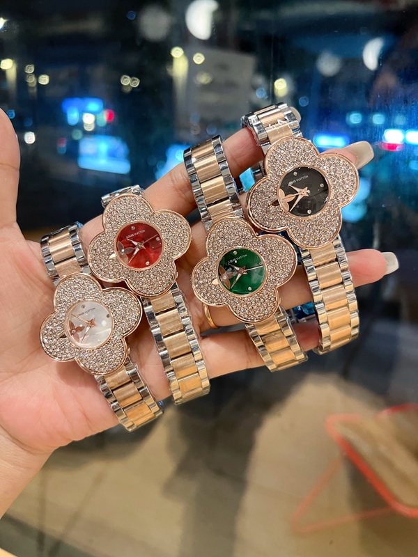 ブランド時計正面デザイン